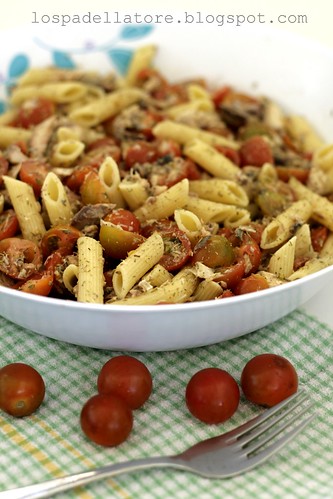 pasta sgombro pomodorini / pasta mackerel cherry tomatoes