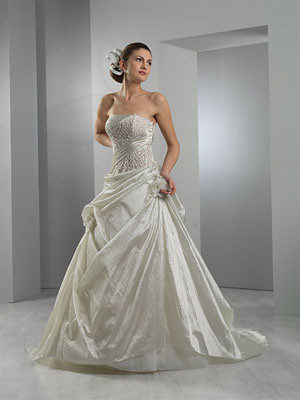 For a more romantic look a wedding dress will embody the ultra feminine 