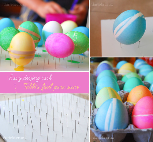 Dying eggs with rubber bands