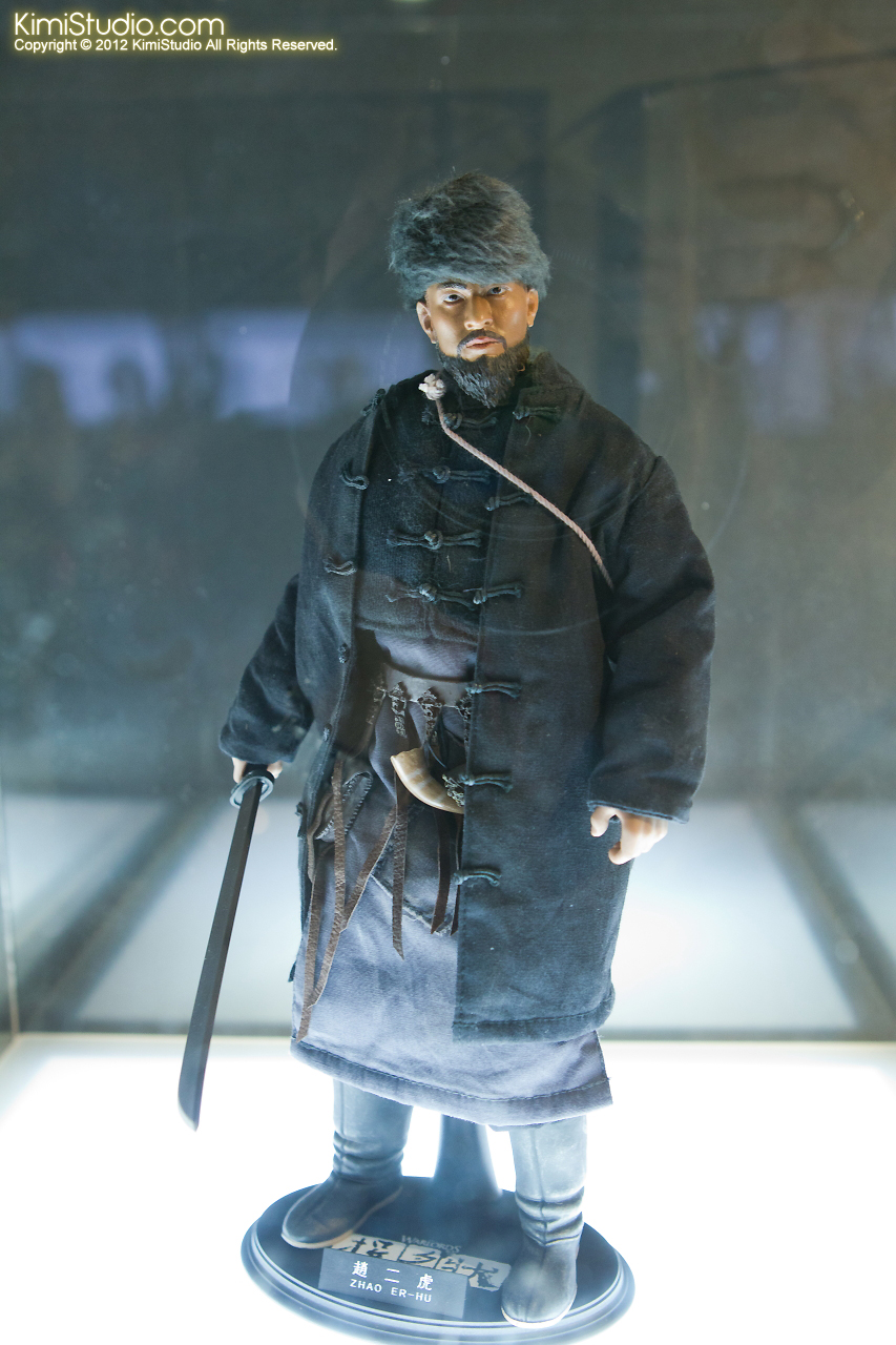 2011.11.12 HOT TOYS-017