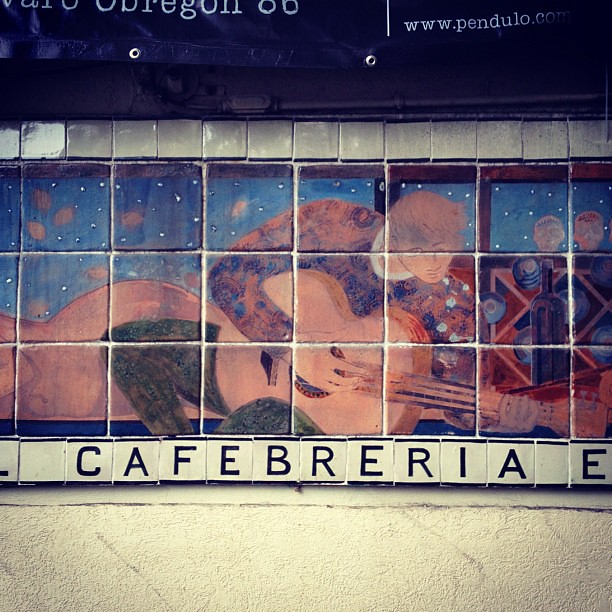 A city with a local "cafebrería" has to be one of a kind. So is #méxicodf