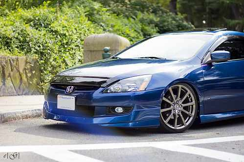 blue 6th gen honda accord coupe with hfp wheels