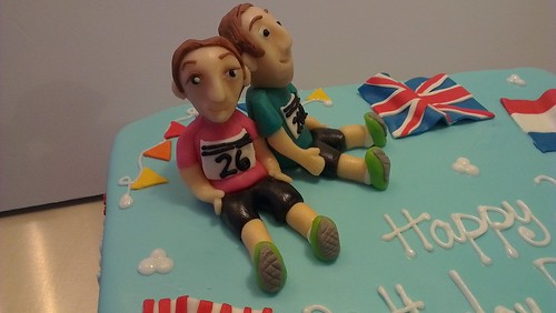 Marathon runners cake by CAKE Amsterdam - Cakes by ZOBOT
