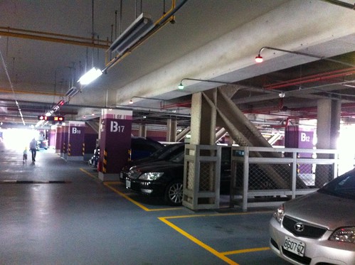 Good parking system by Idiot frog