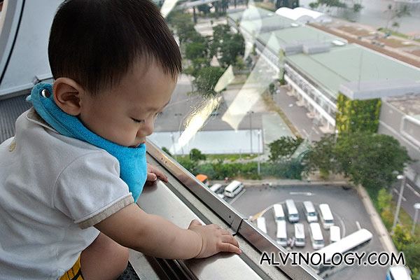 Asher playing in the Singapore Flyer capsule
