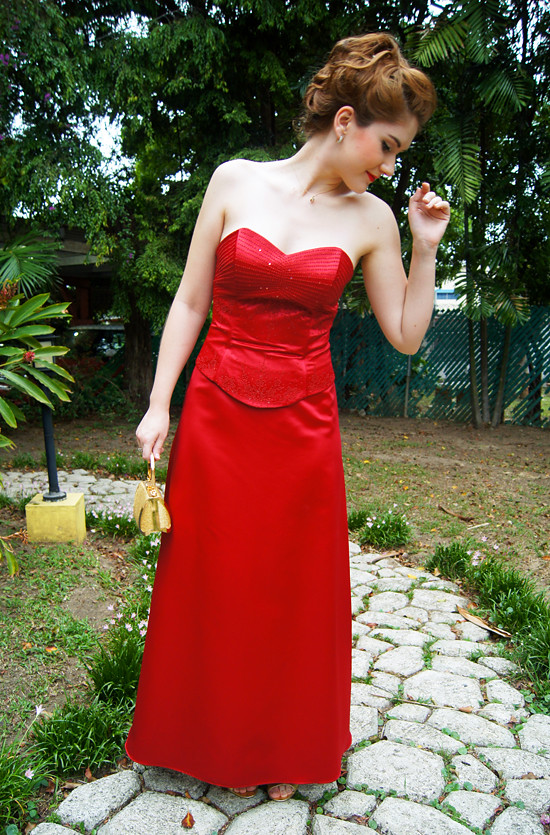 Outfit post: Lady in Red (3)