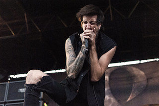 Austin Carlile of Of Mice And Men, the band that closed the tour's stop. (via Alison Wotton)