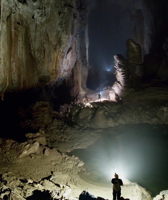 Hang Son Doong (Mountain River Cave, Vietnam