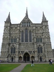Salisbury Cathedral & Wrest Park