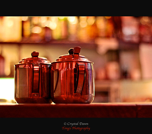 Teapots by Crystal Dawn 彤