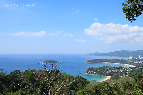 Pemandangan dari Karon View Point, Phuket