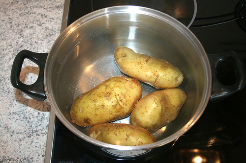 15 - Kartoffeln kochen / Cook potatoes