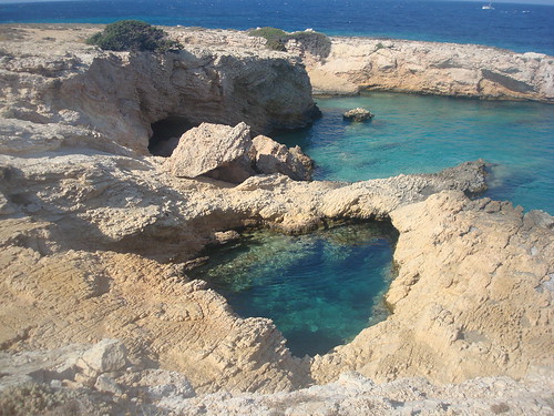 A Natural Swimming Pool @ Pano Koufonisi by greeknewsagenda