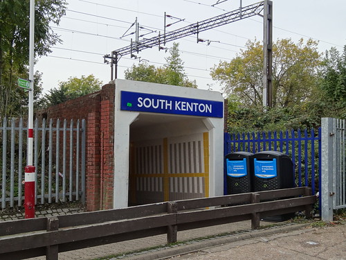 024 - South Kenton entrance