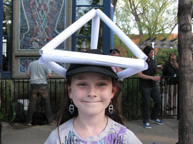 Elise the tetrahedron building whiz