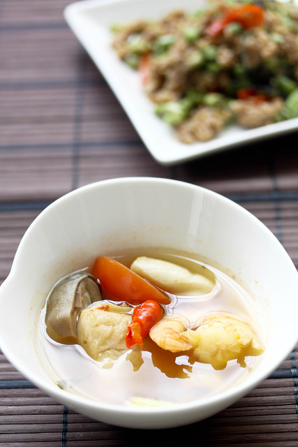 Tom Yum Talay (Seafood) Soup