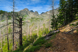 Seven Devils Loop approaching Cannon Lakes