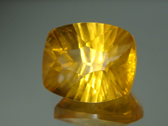Brazilian golden beryl 12x10mm