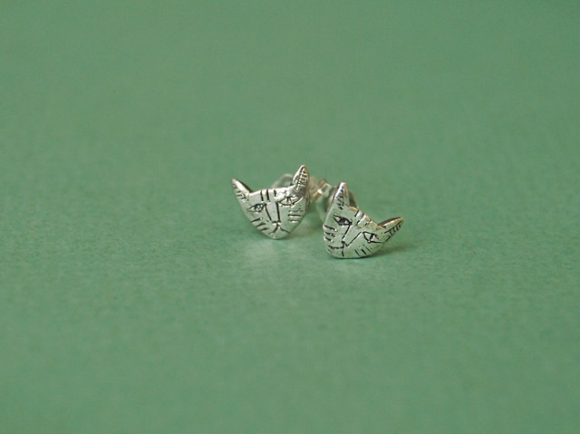 tiny cat earrings