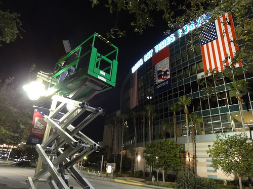 Adjusting the lighting of the Tampa Bay Times Forum