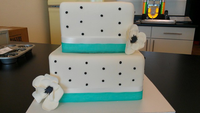 Black White and Tiffany Blue wedding cake