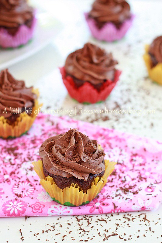 Chocolate Cupcakes with Chocolate Frosting - One of the richest chocolate cupcakes I've made so far, topped with a creamy chocolate buttercream. Recipe from Roxanashomebaking.com