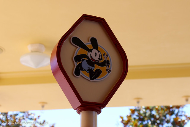 Exploring the new Buena Vista Street for the first time