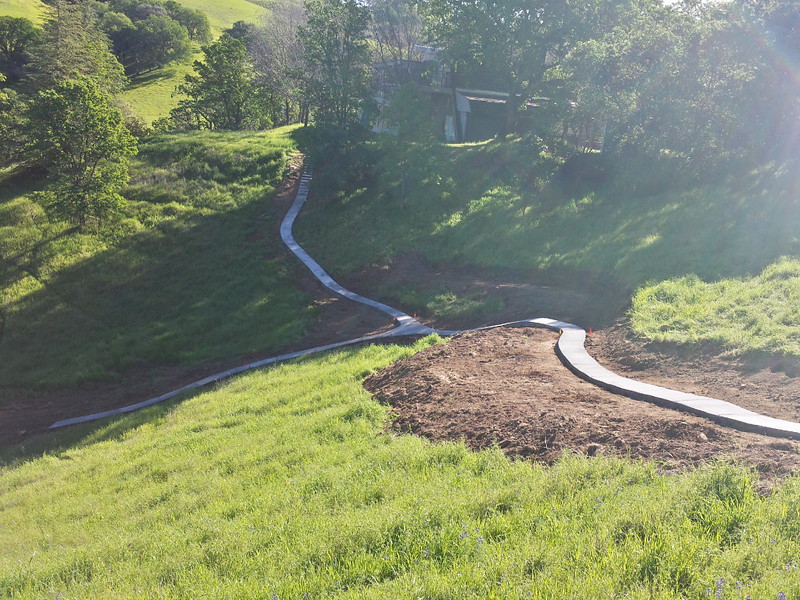 Hill Side Concrete Walkway Completed In Vacaville CA 3