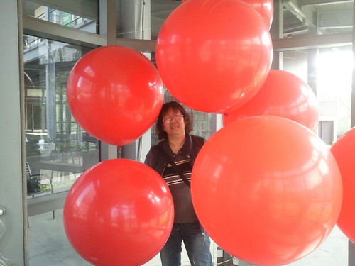 36吋空飄大氣球；紅色標準色；拍攝廣告；拍片效果；遊戲特效； by 豆豆氣球材料屋 http://www.dod.com.tw