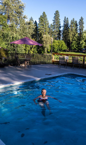 Tricia in pool, Grants Pass, OR