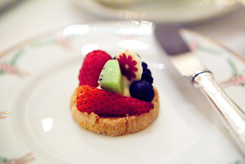 Mini fruit tart