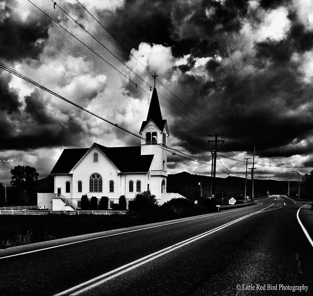 M4H 20/52 Black & White (Little Country Church)