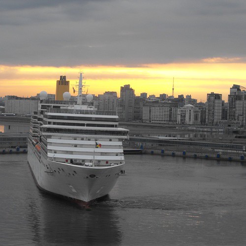 P & O Arcadia with St Petersburg in the back ground by chrisLgodden