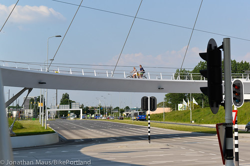 The Hovenring in Eindhoven-38