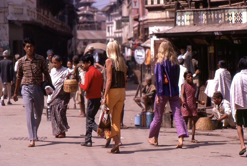 Hippi Chicks, Kathmandu 1969