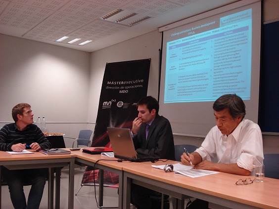 Charla coloquio de Kiyoshi Suzaki en el máster en Dirección de Operaciones de Mondragon Unibertsitatea en Bilbao