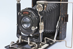 15—Derby camera folding plate folder fitted with Doppel-Anastigmat Selar (Foth 25)