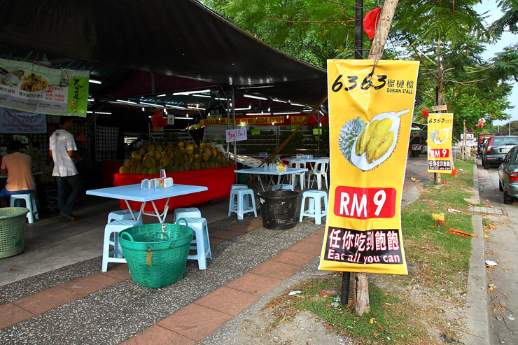 6363-Durian-Stall