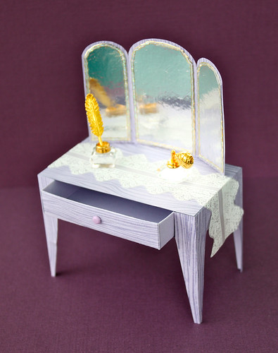 Dressing Table image open