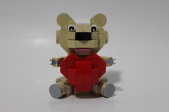 LEGO Seasonal Valentine’s Day Teddy Bear (40085)