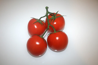 03 - Zutat Strauchtomaten / Ingredient tomatoes