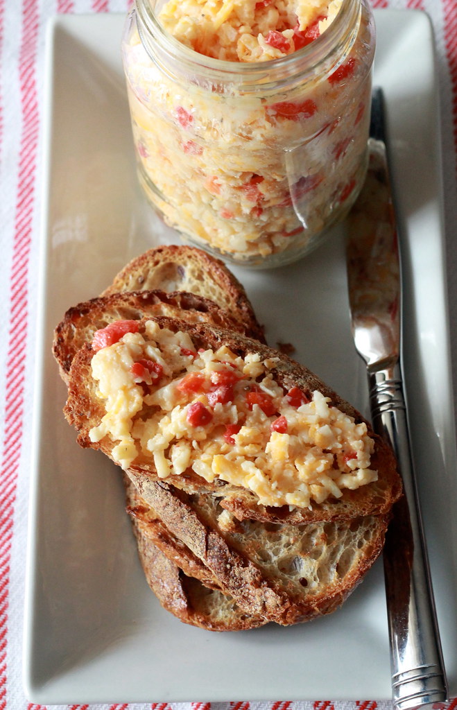 Southern Pimento Cheese Crostini | Perpetually Chic