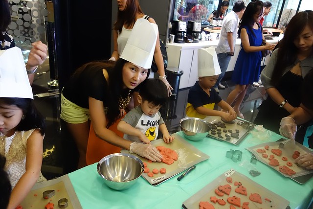 Cookie baking class at TOTT