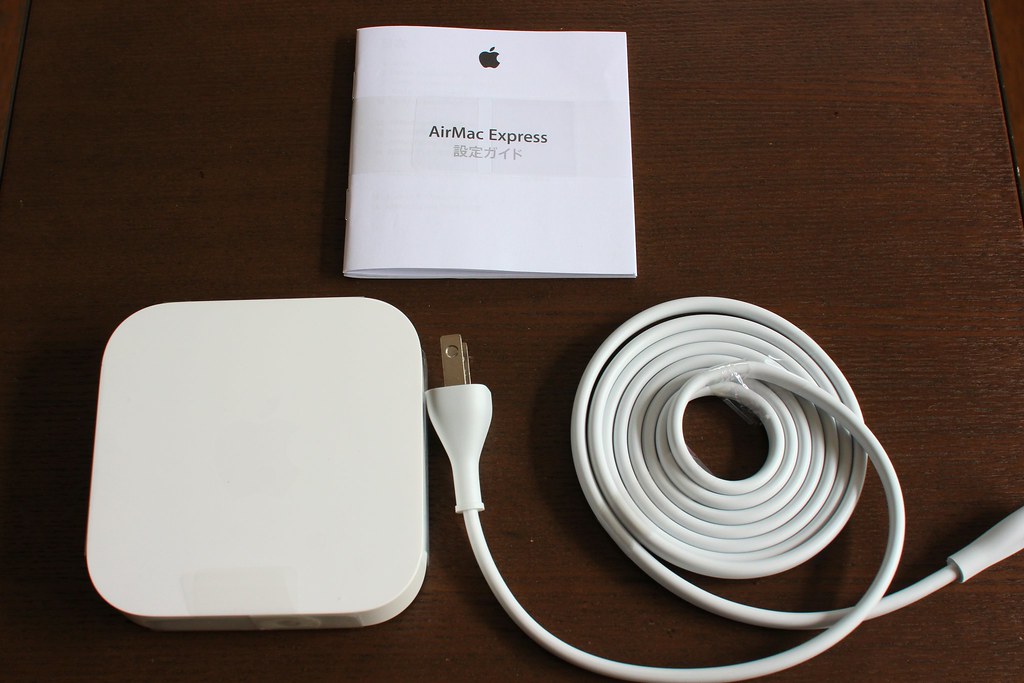 Apple AirMac Express(MC414J-A)