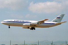 Aeroflot IL-86 RA-86087 BCN 28/08/1994