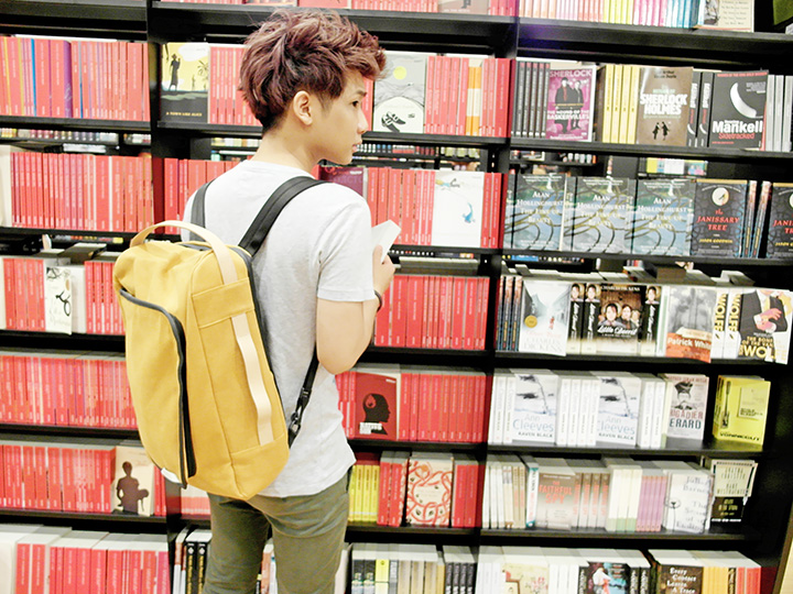 typicalben books with bag