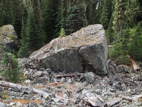 Impressive boulder