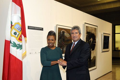 Museo de Arte de la OEA inaugura muestra del artista peruano Fernando de Szyszlo