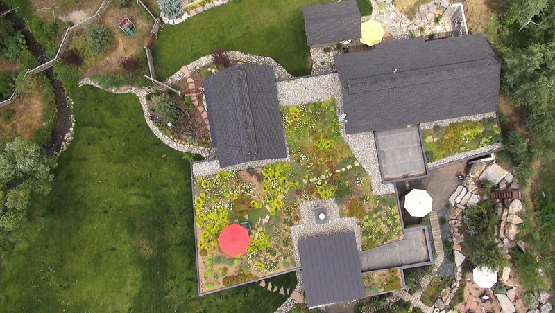 http://www.cbsnews.com/media/7-beautiful-rooftop-gardens/