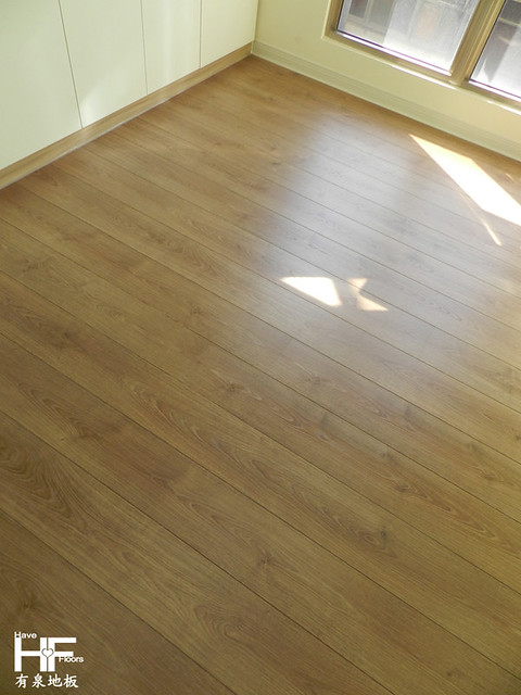 Egger超耐磨木地板 柏林橡木 4391   木地板施工 木地板品牌 裝璜木地板 台北木地板 桃園木地板 新竹木地板 木地板推薦 (5)